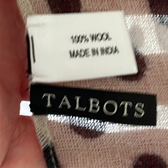 Super Cute Wool Polka Dot Scarf - Picture 4 of 6